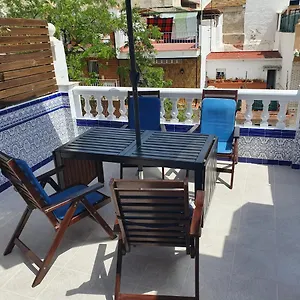 Private Townhouse With Roof Terrace Close To The Beach Malaga